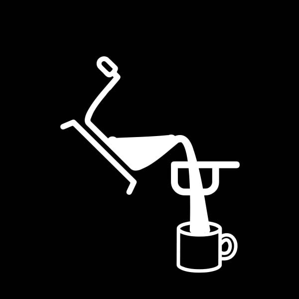 seiving freshly brewed coffee powder into a cup icon