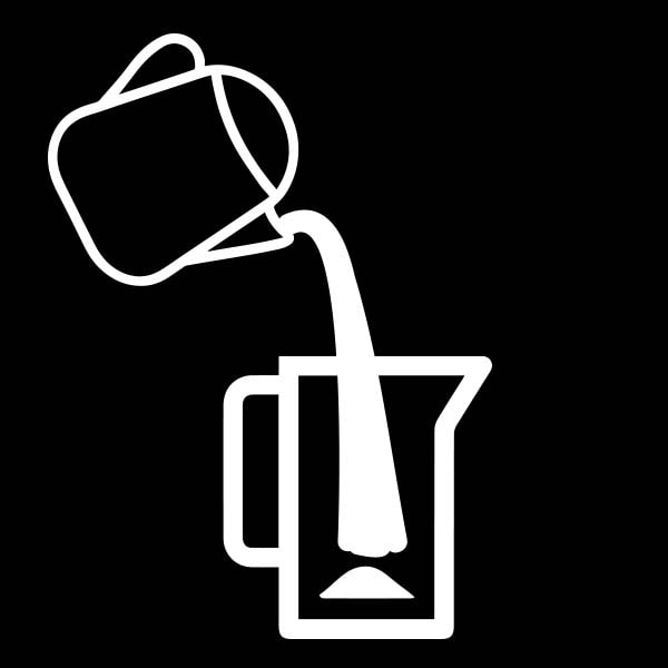 pouring water of ground coffee in french press icon